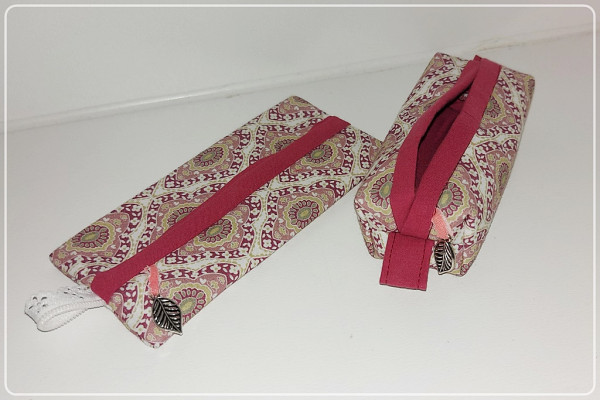 TaTüTa / Taschentüchertasche Bordeaux Ornamente